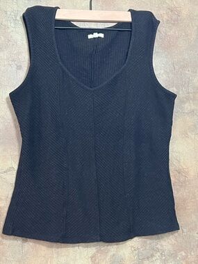 Maurices Black Ribbed V-Neck Sleeveless Tank